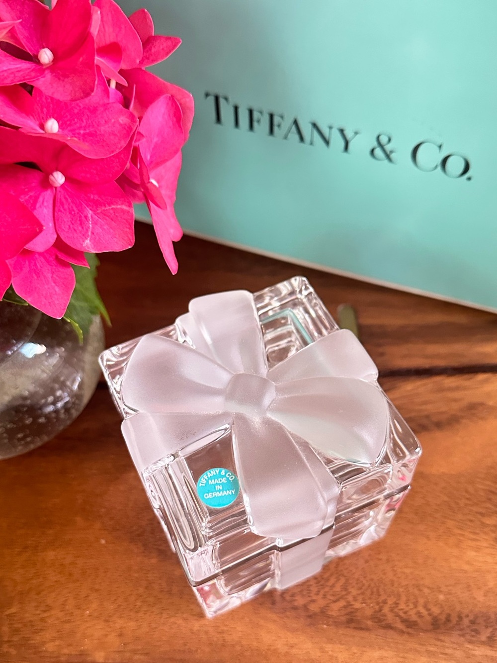 Tiffany & Co Crystal 3x3 Trinket Box Frosted Bow Jewelry Box w/ Tiffany Blue Box